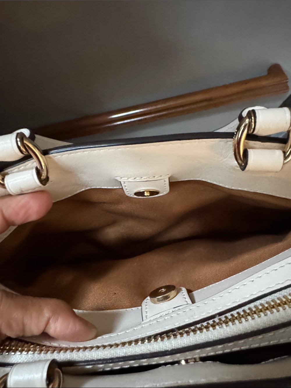 ❤️Coach Mini Lillie Carryall In Signature Canvas ❤️ - Picture 13 of 17